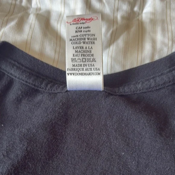 Ed Hardy Black V-Neck Women's Top - Picture 3 of 8